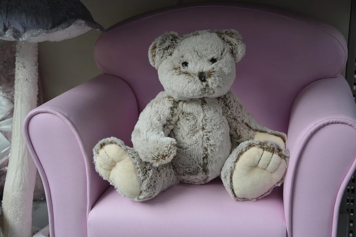 Découvrez la liste prénom doudou tendance pour 2026 qui fera craquer votre bébé