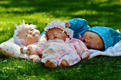Comment organiser une baby shower en Suisse : guide complet 2026