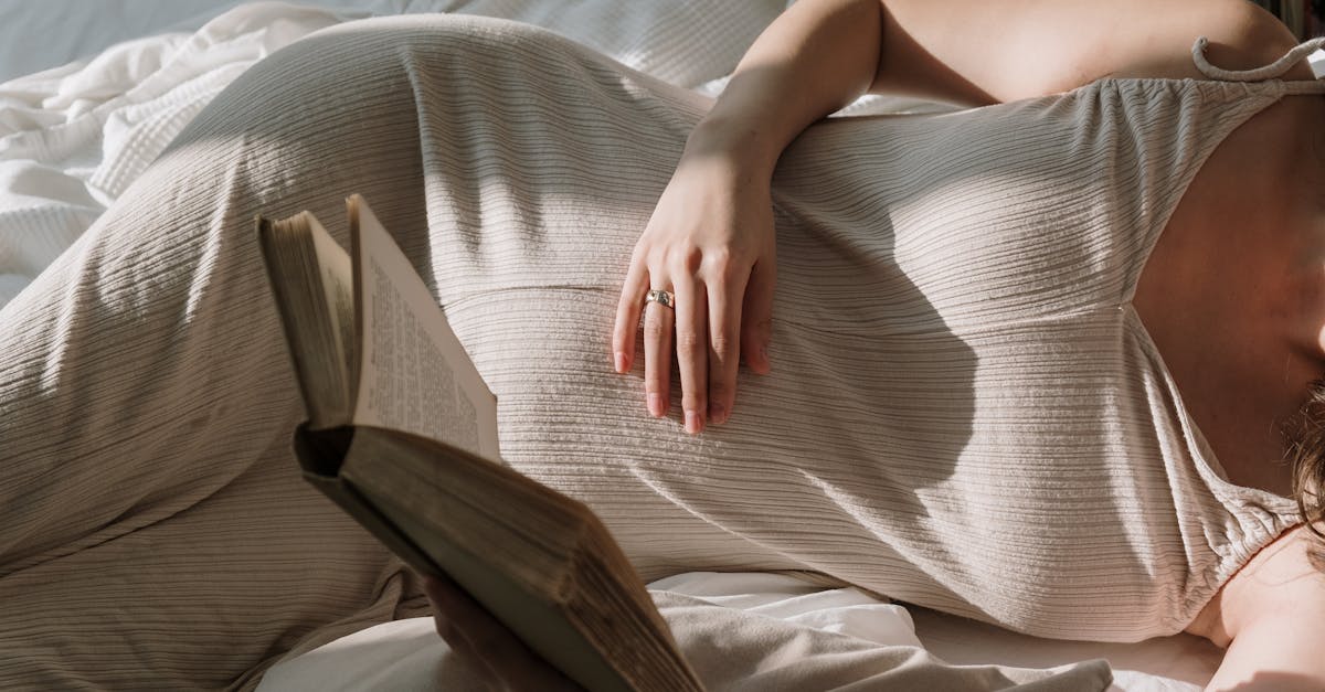 Les bolas de grossesse : Un accessoire indispensable pour les futures mamans ?