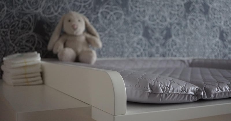 Comment bien choisir un matelas en mousse pour bébé en 2026 : guide pratique